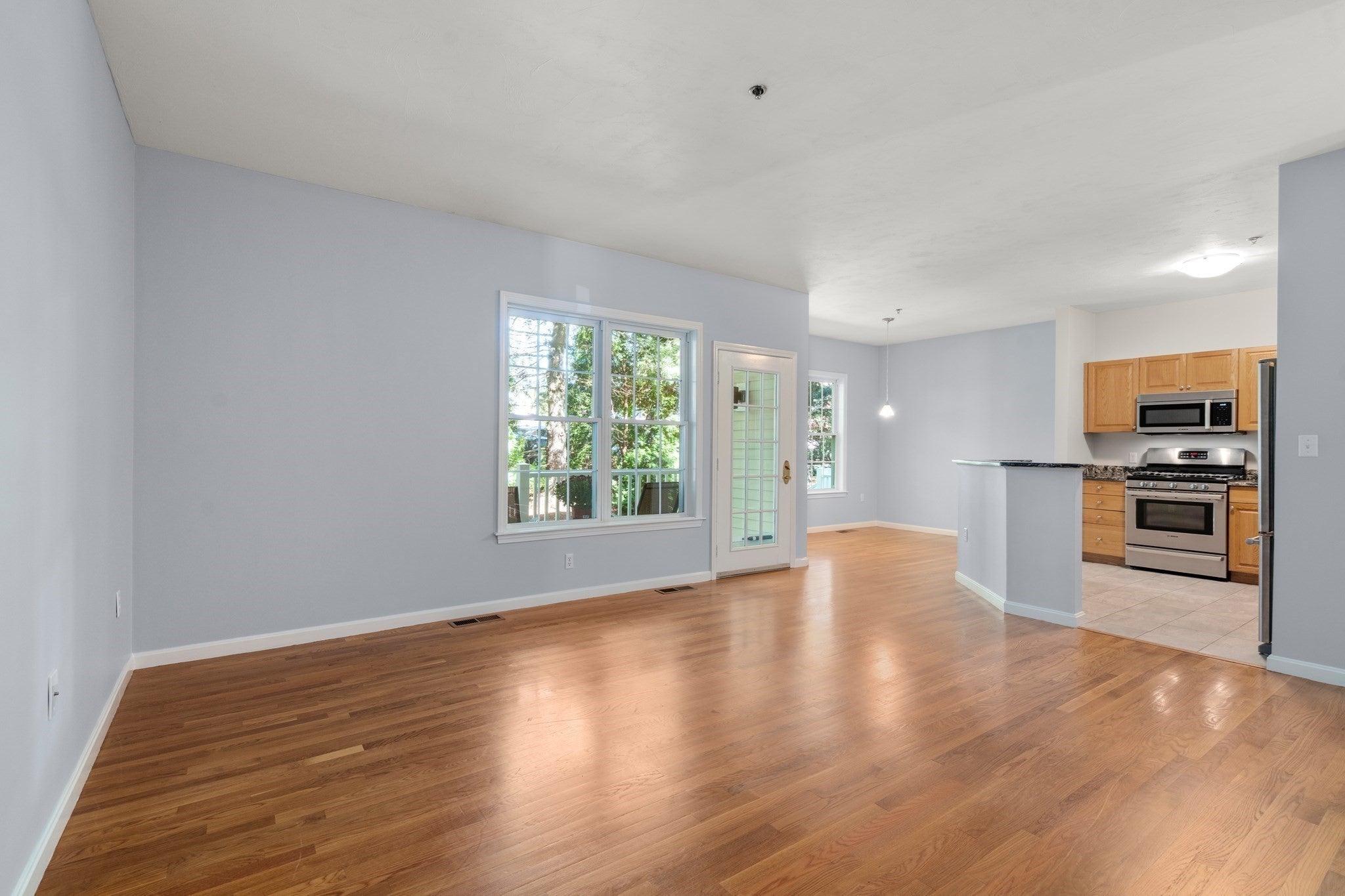 36 Cambridge Road #32, Woburn, MA, 36 Cambridge Road #32, Woburn, MA Photo #4