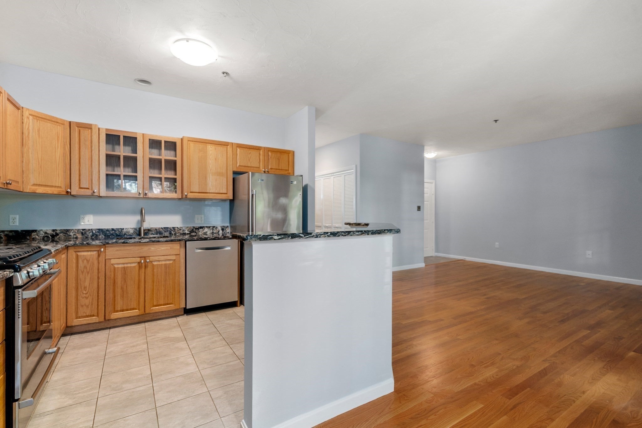 36 Cambridge Road #32, Woburn, MA, 36 Cambridge Road #32, Woburn, MA Photo #7