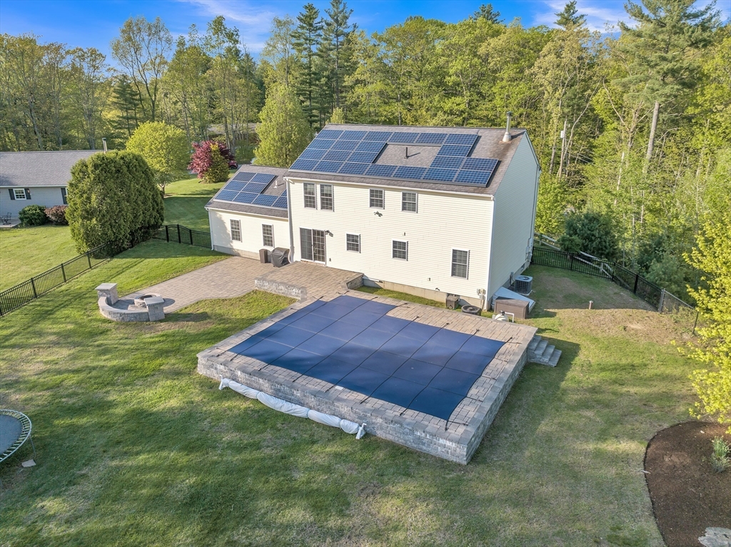 6 Baker Pond Road