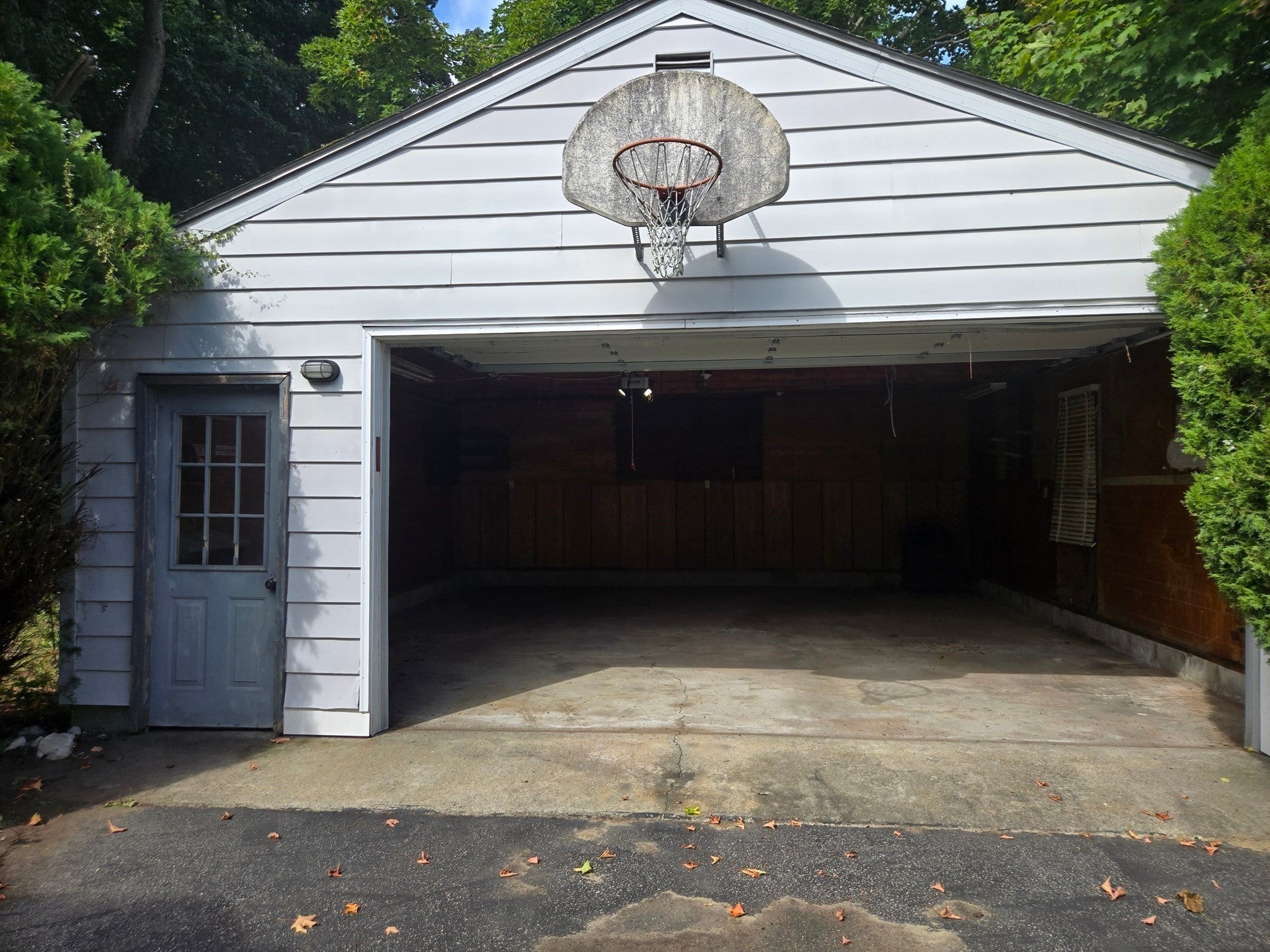 9 Shore St, Taunton, MA Photo #4