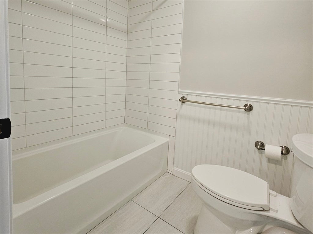 104 Walpole St #8, Canton, MA Photo #16
