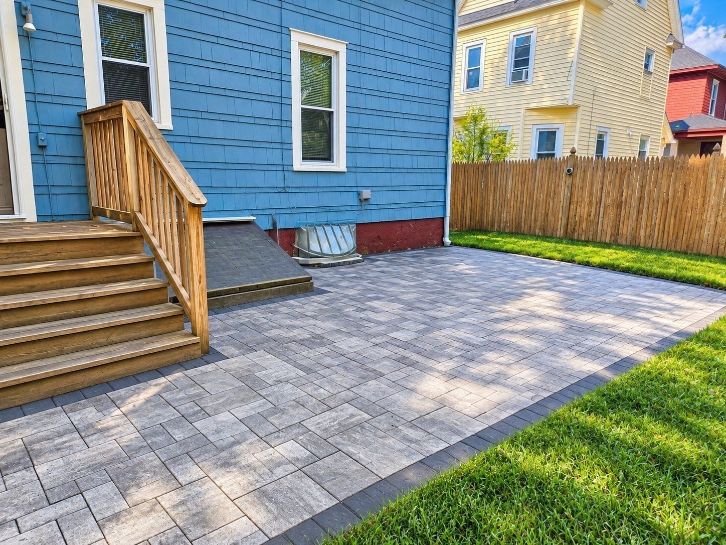 81 Lyndale St, Springfield, MA Photo #11