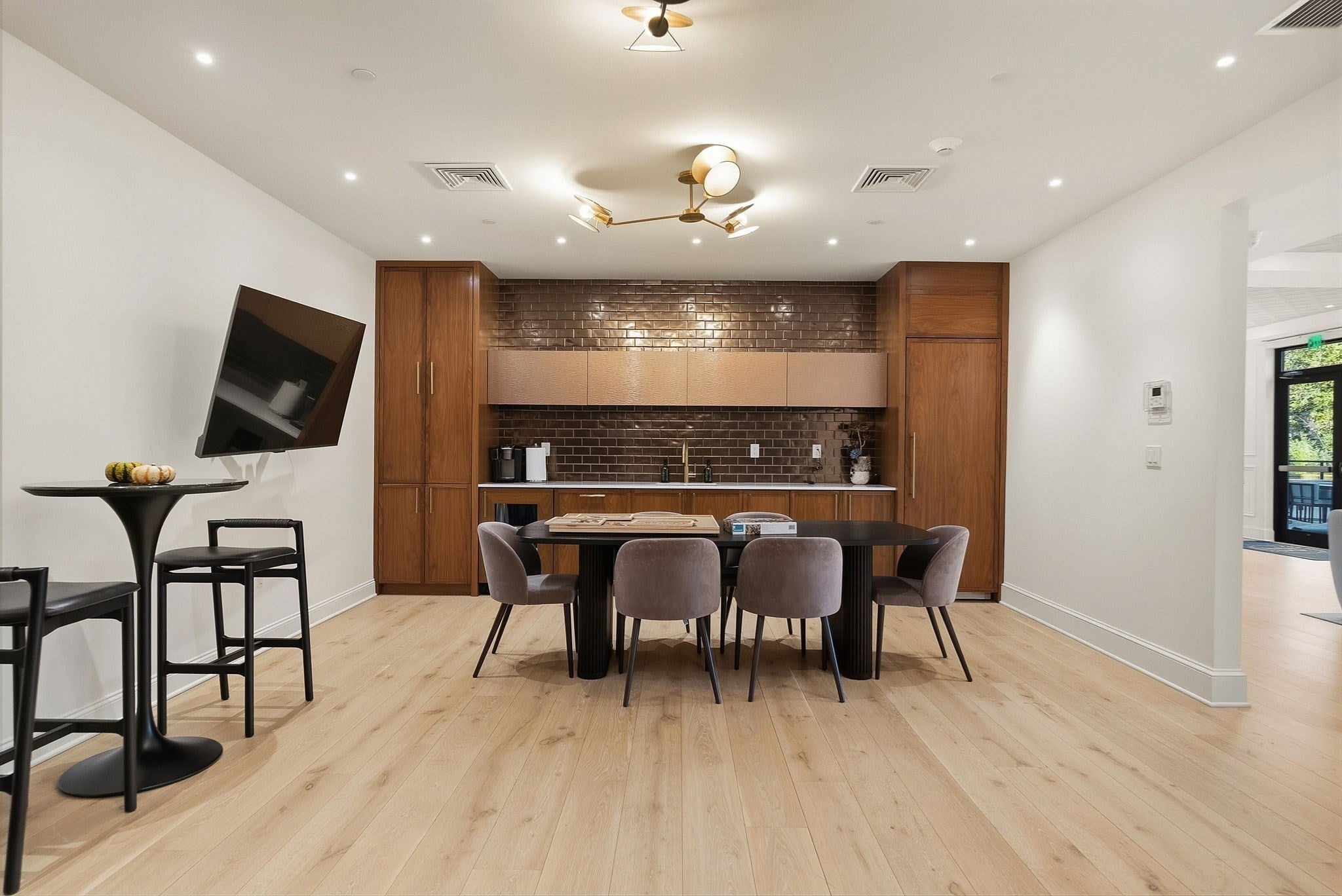 148 Weston Road #206, Wellesley, MA, 148 Weston Road #206, Wellesley, MA Photo #32