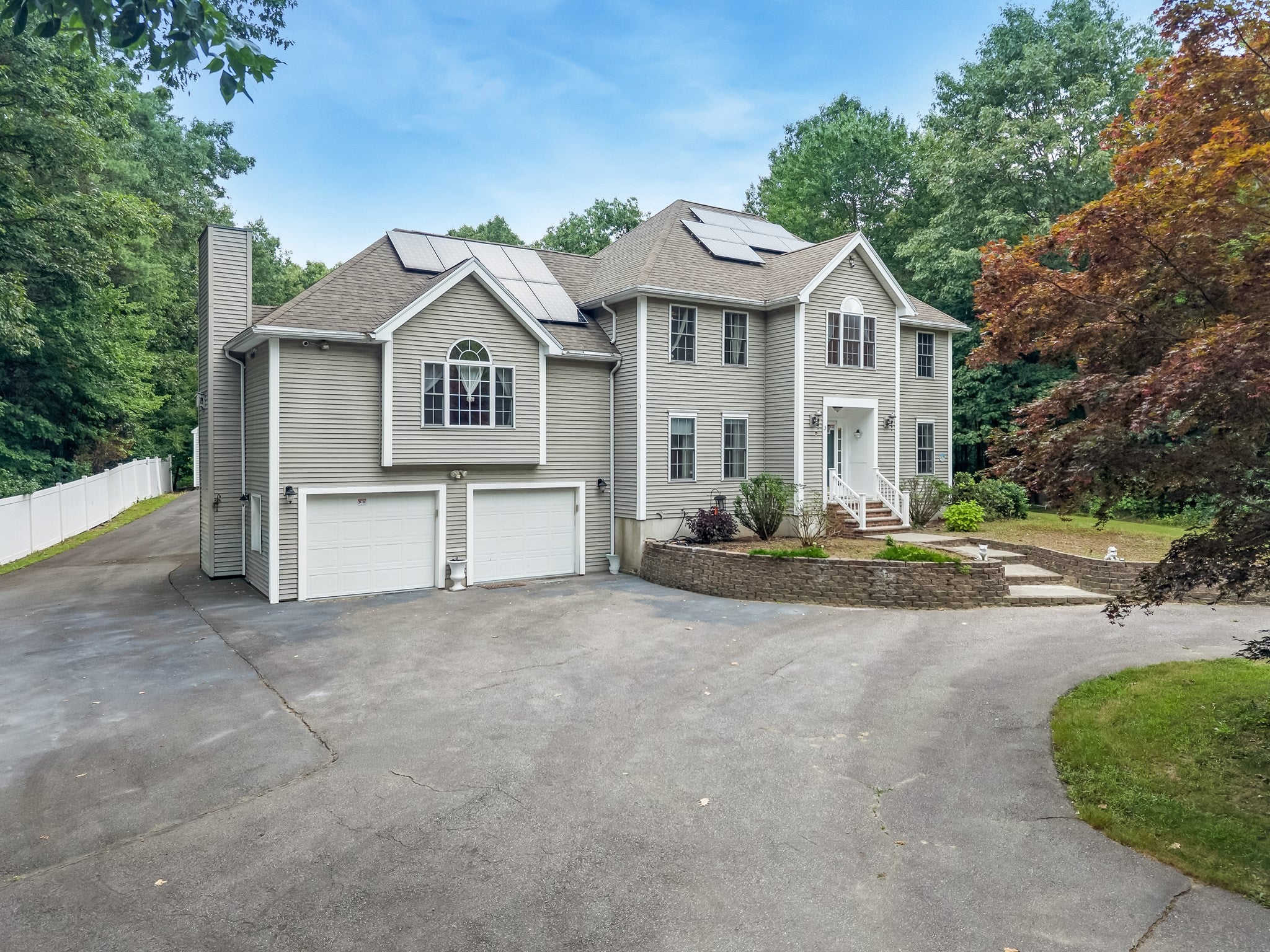 3 Avalon Ct, Methuen, MA Photo #1