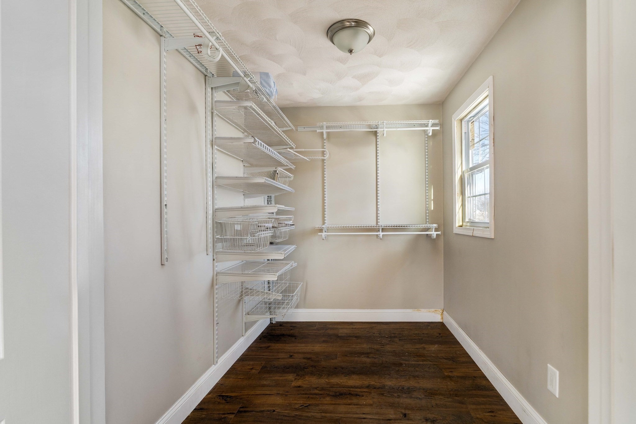 132 Dolphin Ave #4, Revere, MA, 132 Dolphin Ave #4, Revere, MA Photo #10