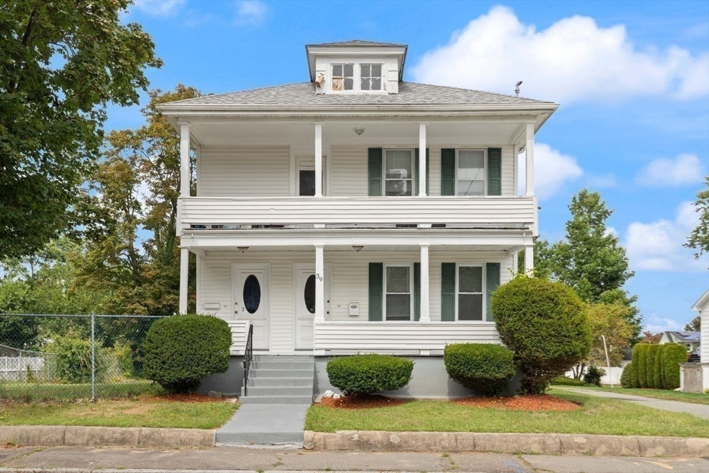 39 Upland Rd