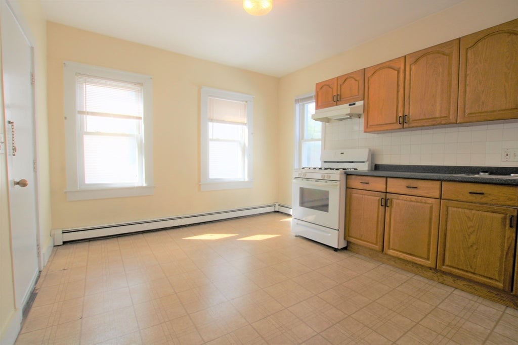 35 Danforth St #2, Boston, MA, 35 Danforth St #2, Boston, MA Photo #4