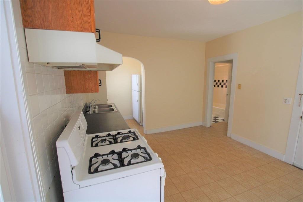 35 Danforth St #2, Boston, MA, 35 Danforth St #2, Boston, MA Photo #6