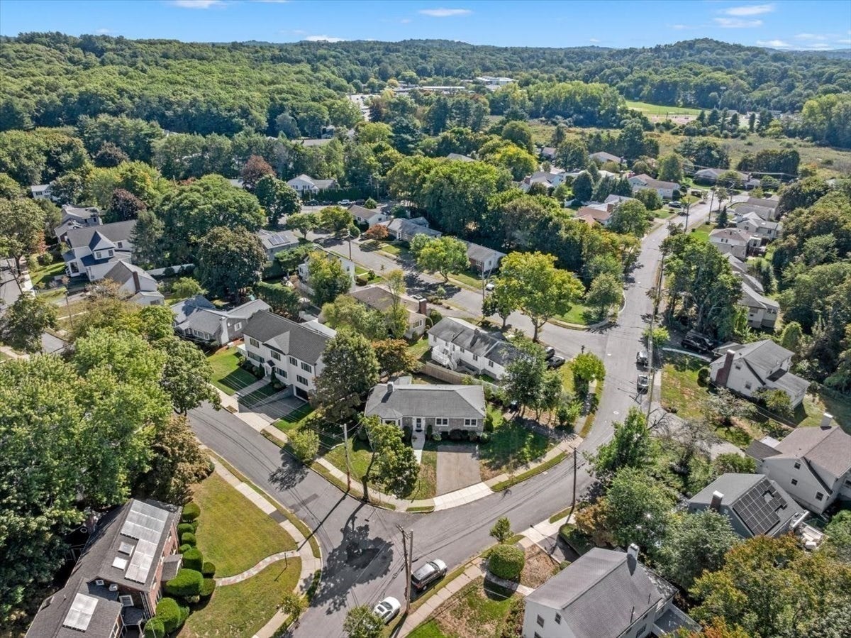 24 Great Meadow Rd, Newton, MA Photo #34
