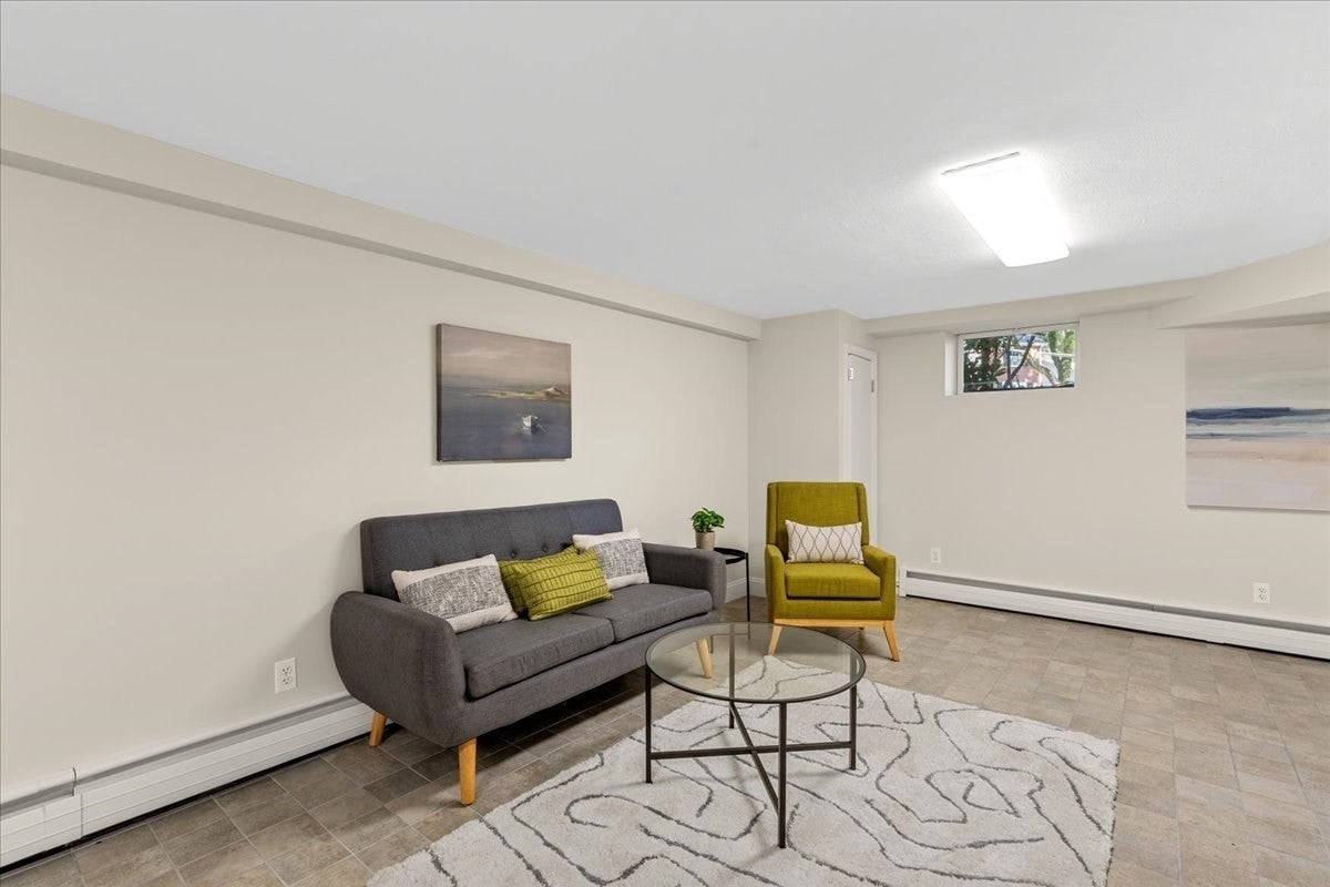 24 Great Meadow Rd, Newton, MA Photo #21