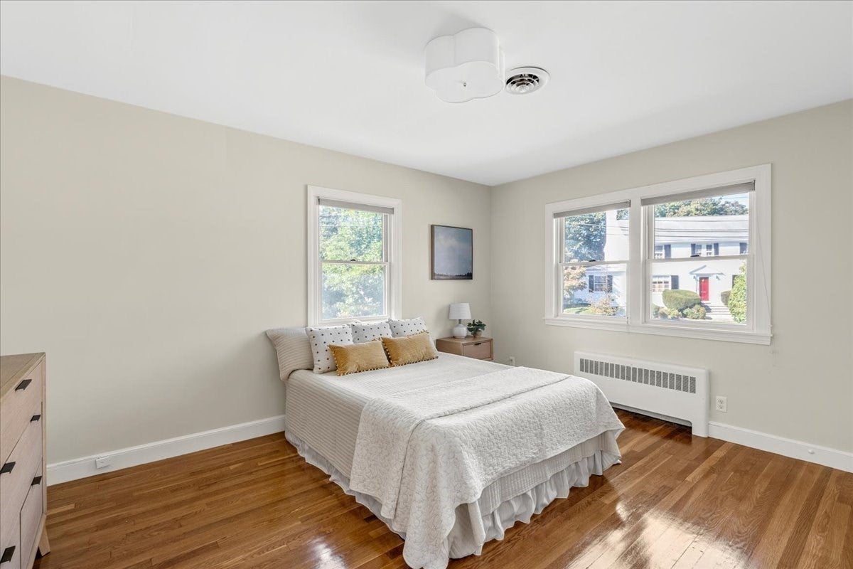 24 Great Meadow Rd, Newton, MA Photo #16