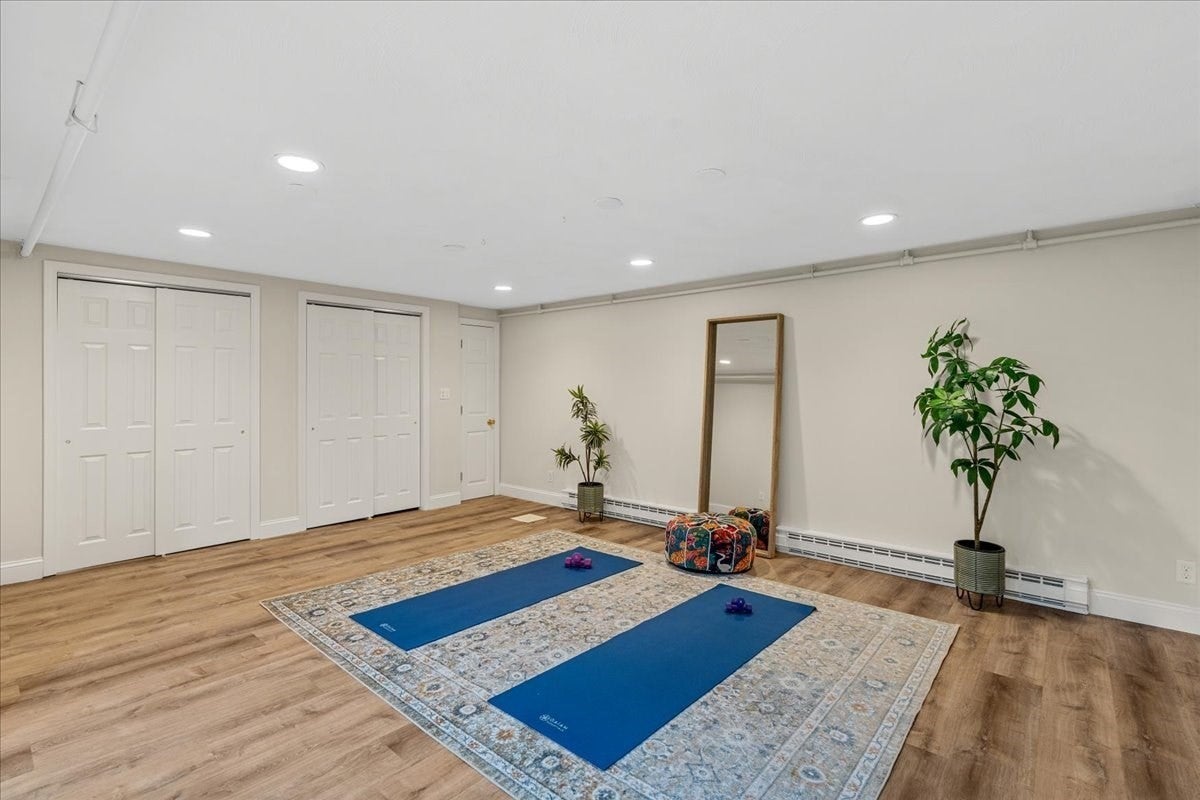 24 Great Meadow Rd, Newton, MA Photo #19