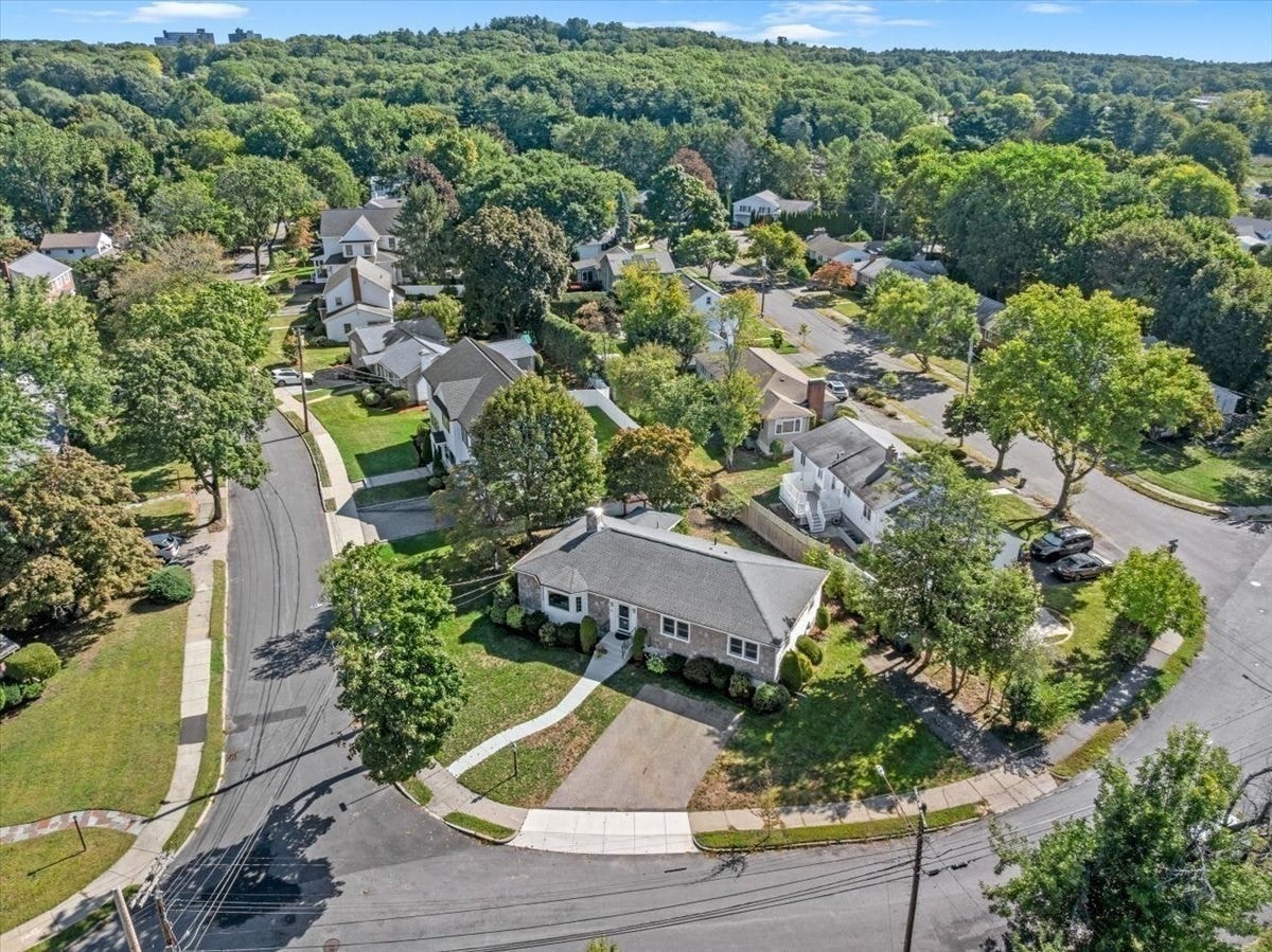 24 Great Meadow Rd, Newton, MA Photo #30