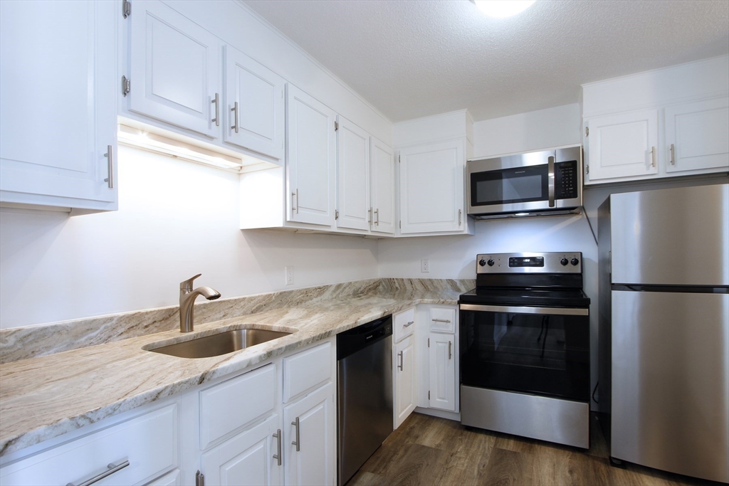 36 Old Colony Way 21