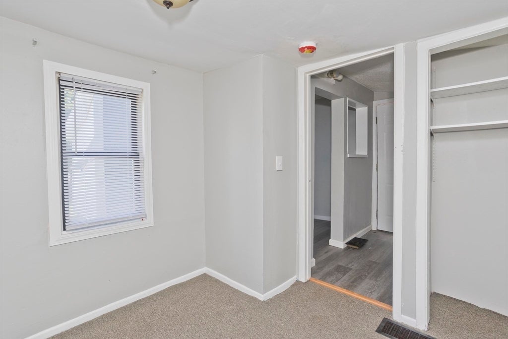 143 Davenport St, Springfield, MA Photo #13