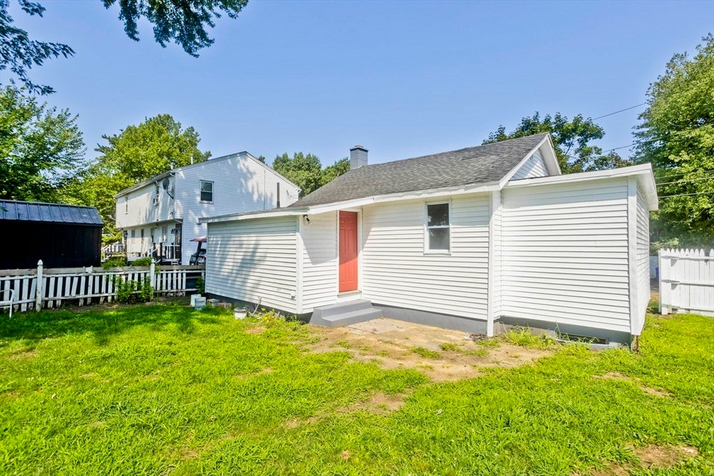 143 Davenport St, Springfield, MA Photo #19