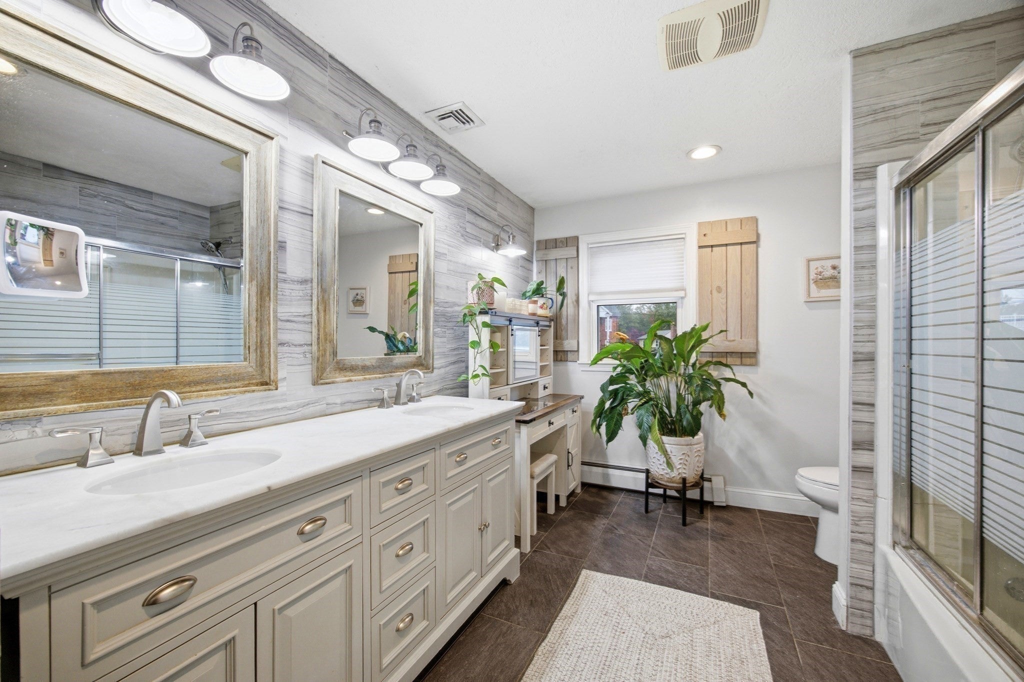 83 Wheatland Ave, Chicopee, MA, 83 Wheatland Ave, Chicopee, MA Photo #6
