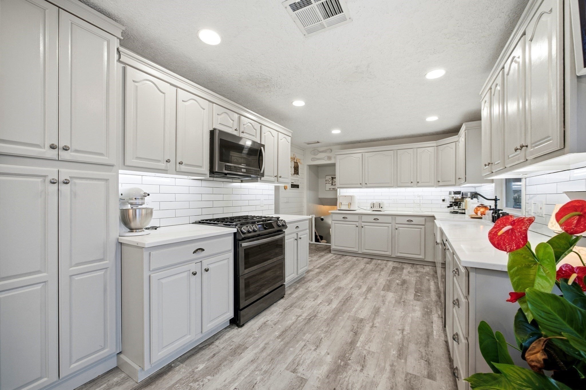 83 Wheatland Ave, Chicopee, MA, 83 Wheatland Ave, Chicopee, MA Photo #18