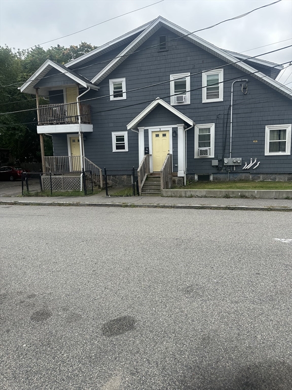 58 Hunt St