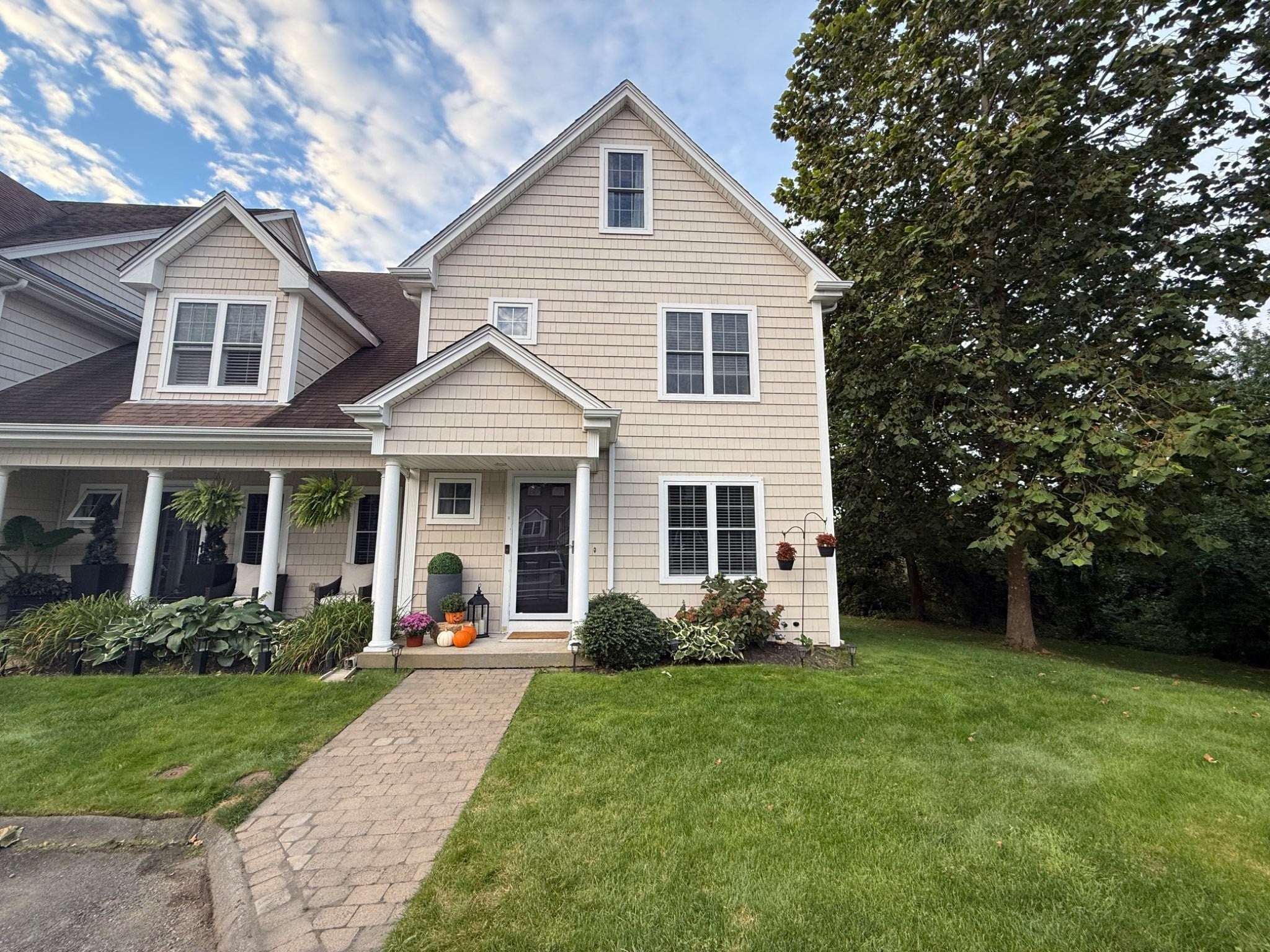 700 Lees River Ave #12, Somerset, MA, 700 Lees River Ave #12, Somerset, MA Photo #1