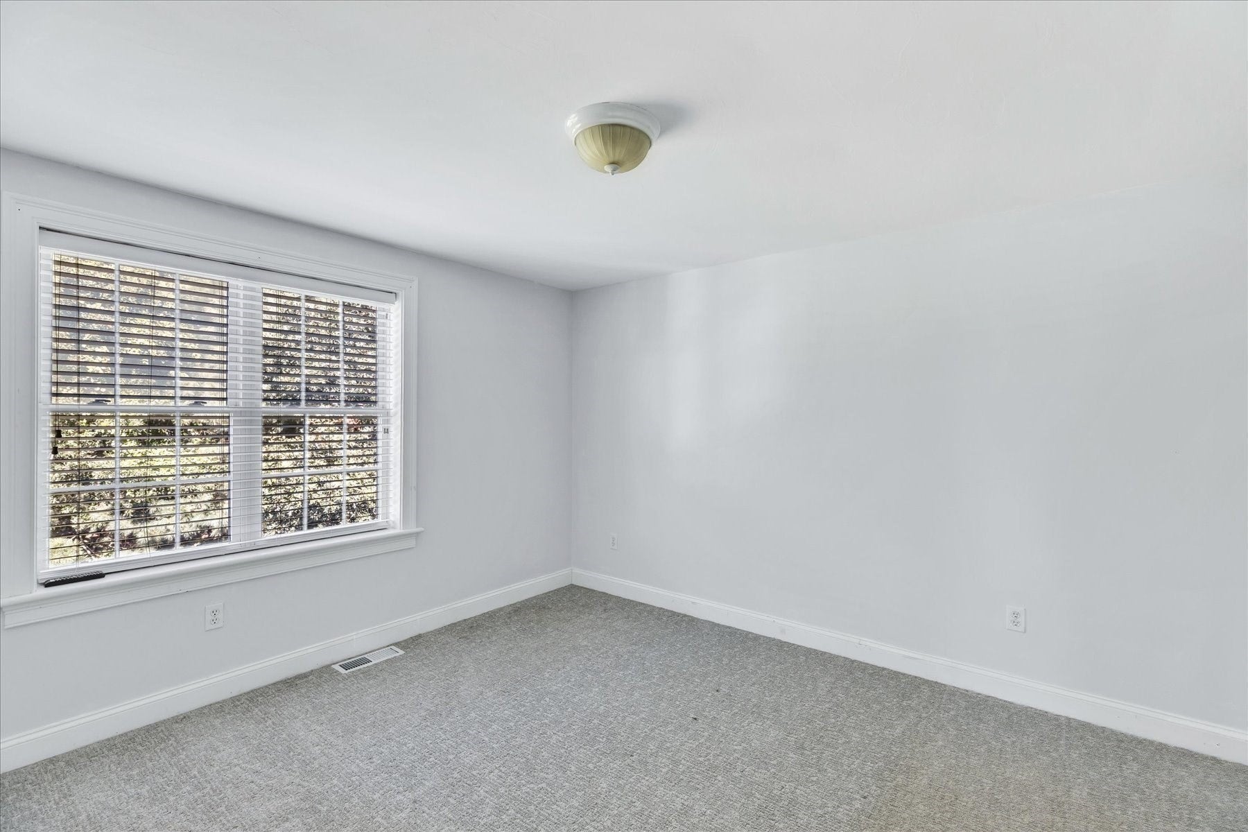 5 Granite Cir, Sandwich, MA, 5 Granite Cir, Sandwich, MA Photo #28