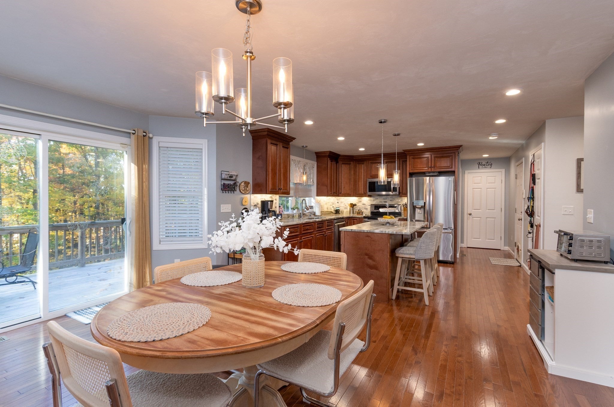 12 Gardner Ave, Sturbridge, MA Photo #10