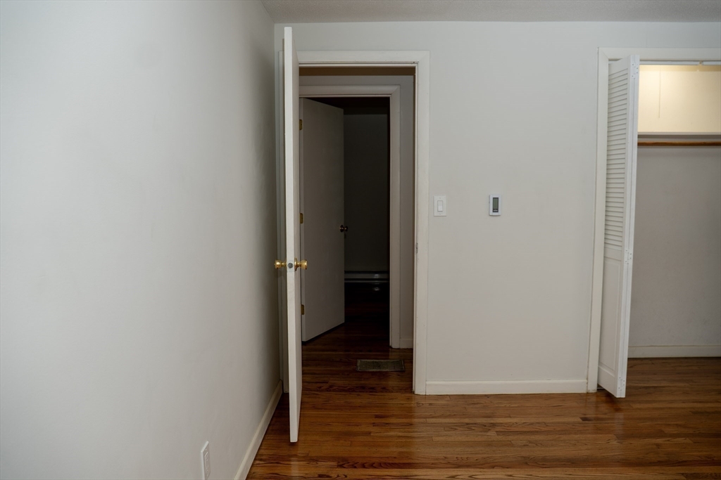 159 Roy ST, Springfield, MA Photo #25