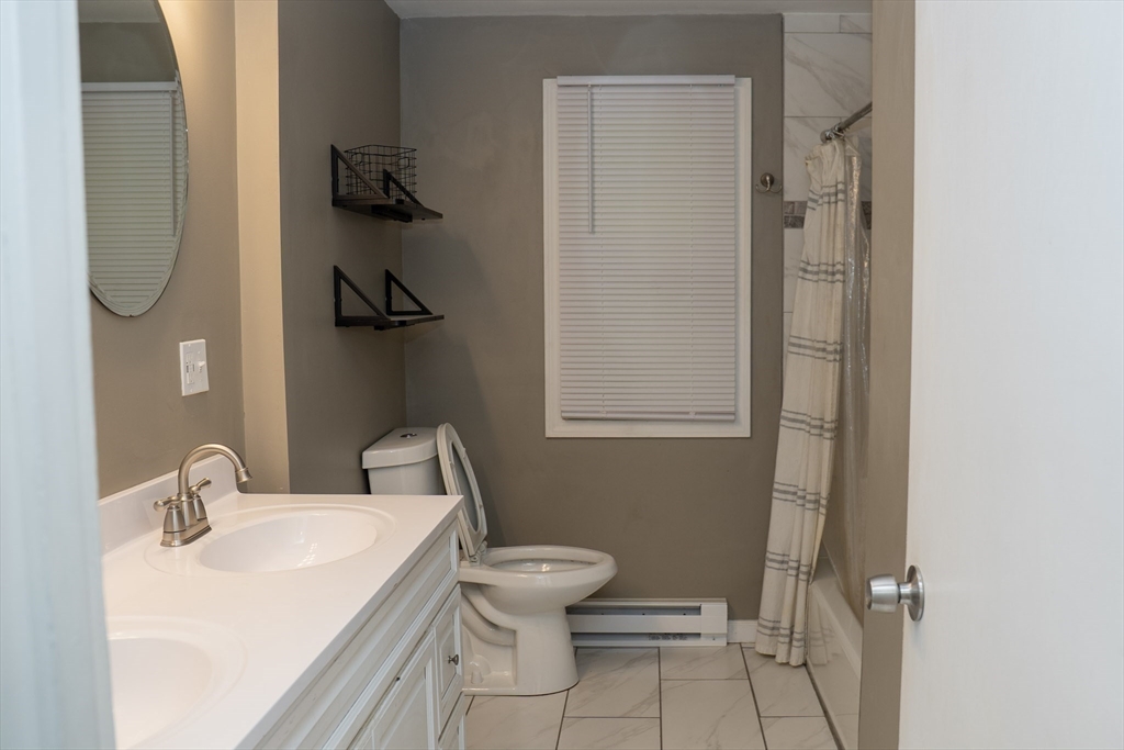 159 Roy ST, Springfield, MA Photo #29