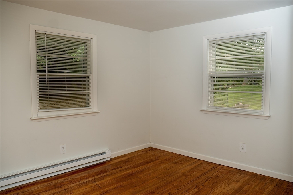 159 Roy ST, Springfield, MA Photo #27
