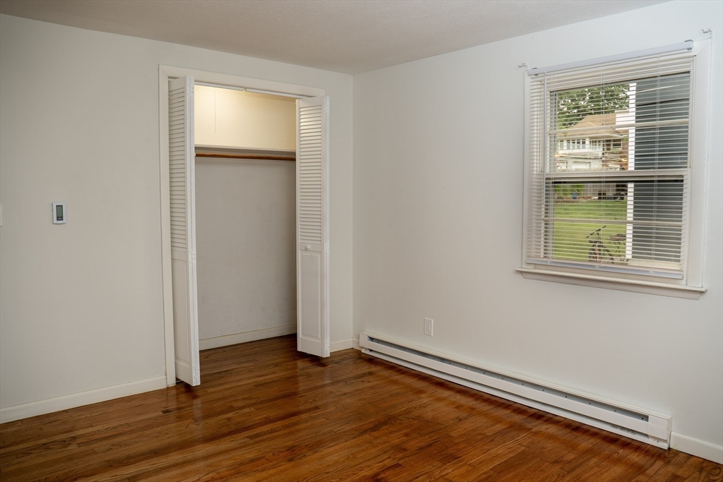159 Roy ST, Springfield, MA Photo #24