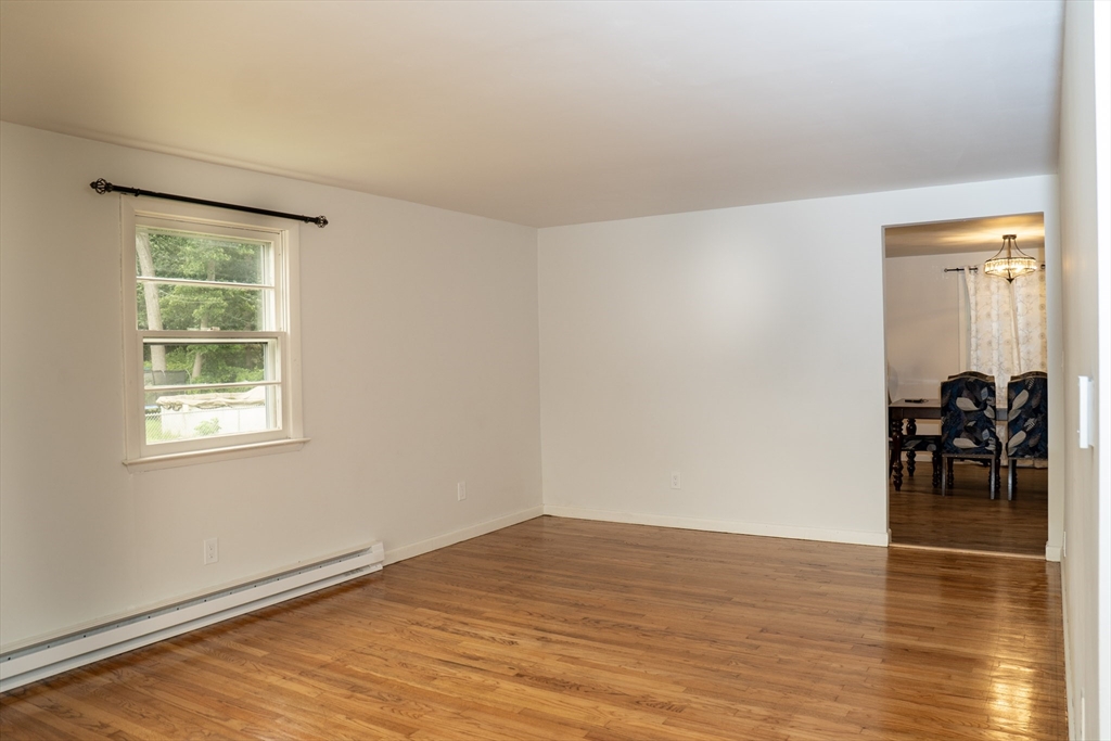 159 Roy ST, Springfield, MA Photo #14