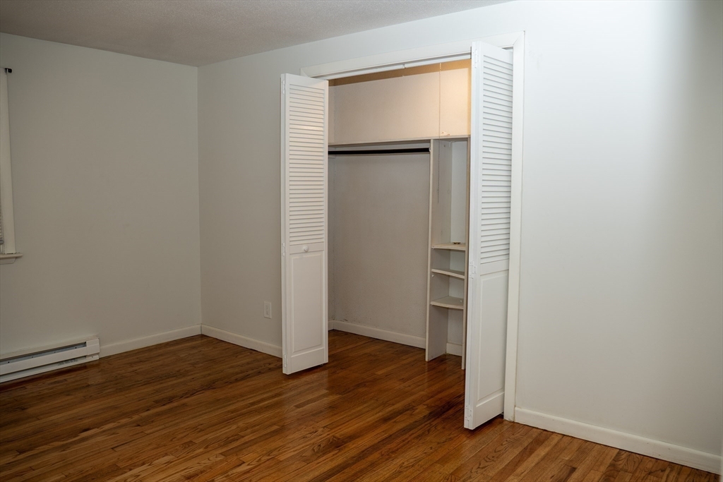 159 Roy ST, Springfield, MA Photo #19