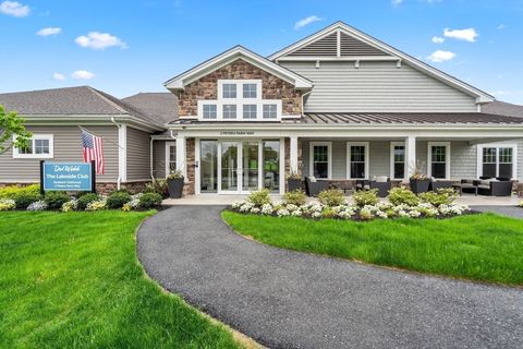 12109 Peters Farm Way 109 Westborough MA 01581