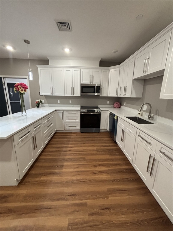 13 Nahant Street 4B
