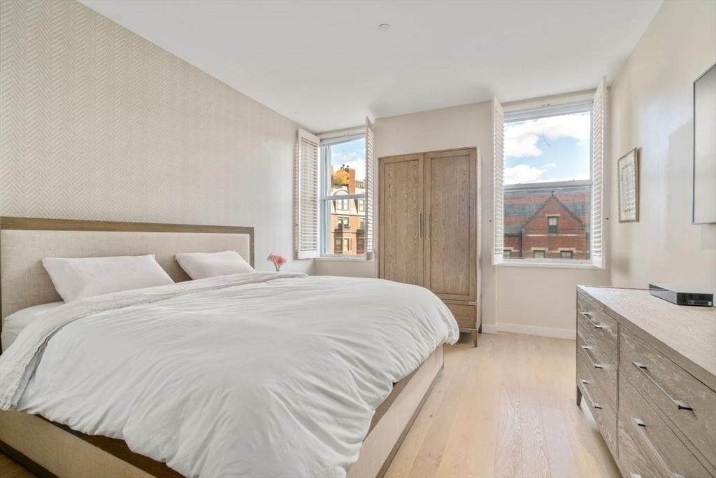 285 Columbus Ave 407