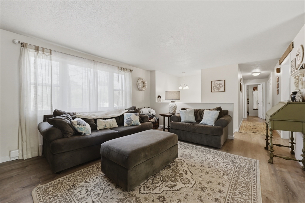 22 Seabrook Rd