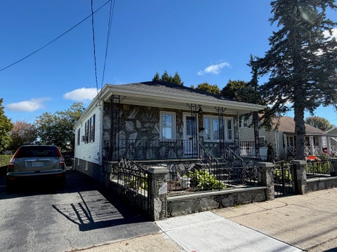 Photo of 366 Conduit St, New Bedford, MA 02745 (MLS # 73589668)