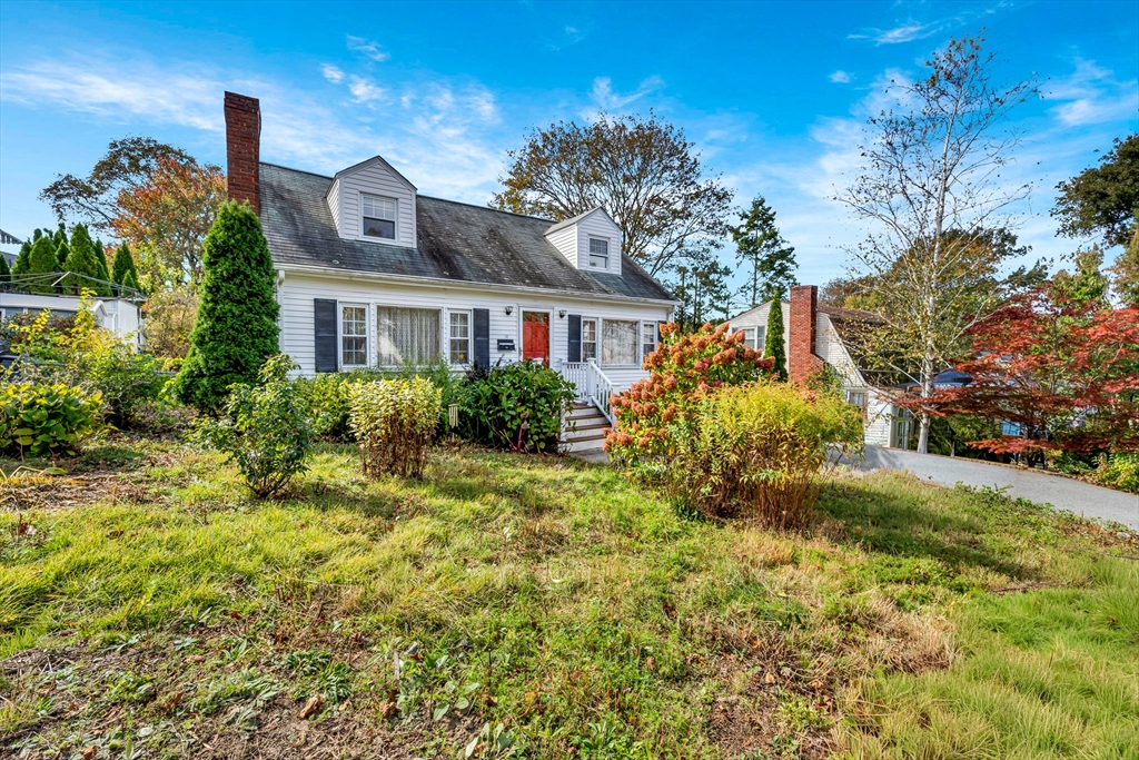 16 Wilbur Ave