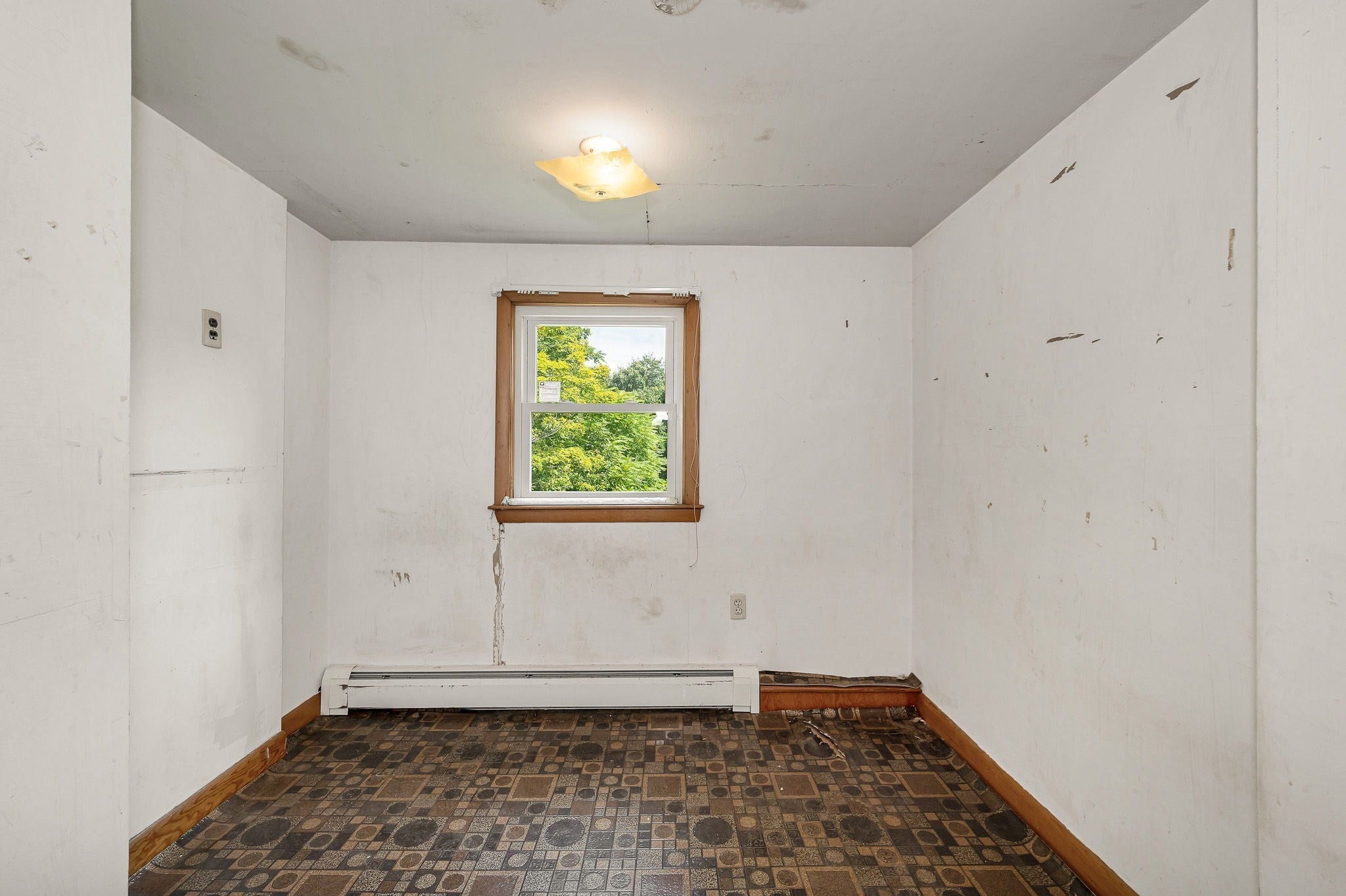 129 Forest St, Haverhill, MA, 129 Forest St, Haverhill, MA Photo #34