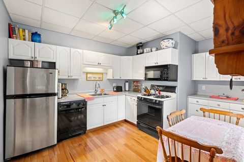115 W Emerson St 102 Melrose MA 02176