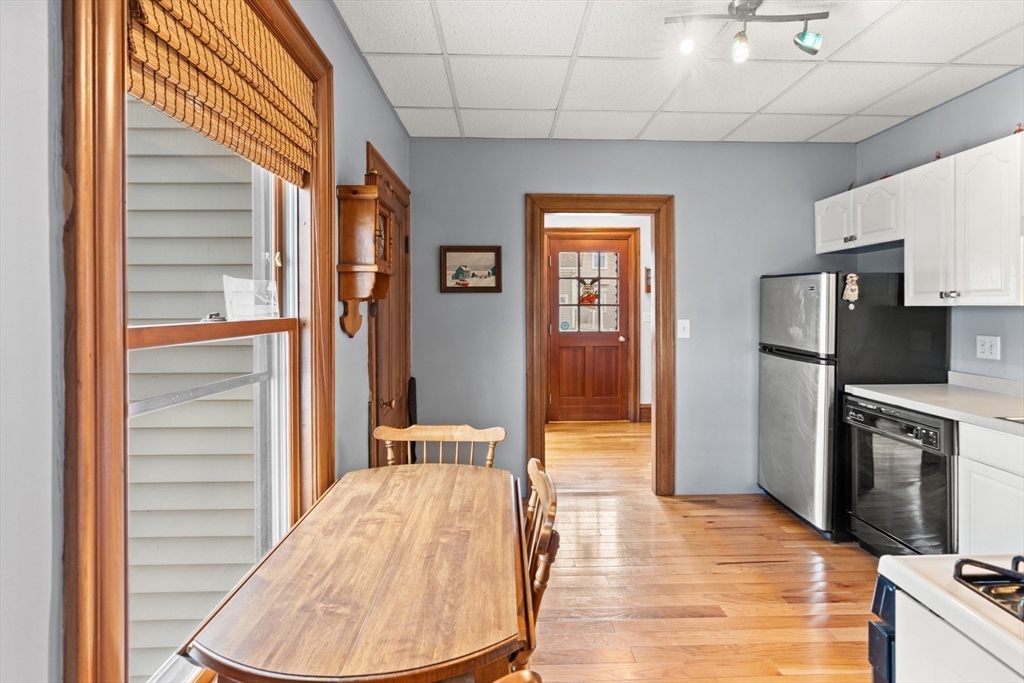 115 W Emerson St 102