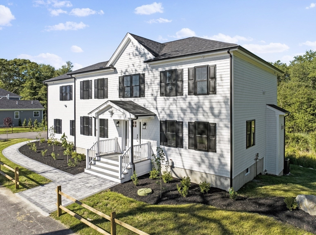 53 Morton Ave