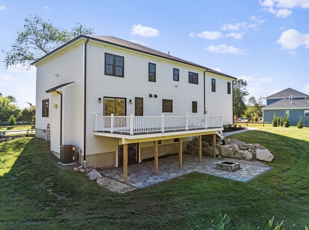53 Morton Ave
