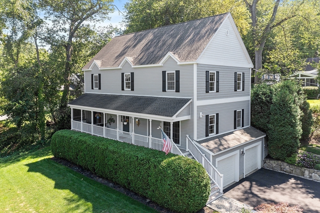 54 Orchid Dr