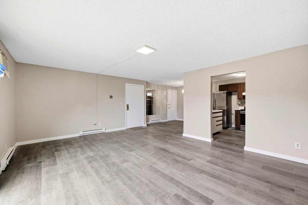 80 Damon Rd 4302