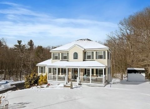 717 Wachusett St Leominster MA 01453