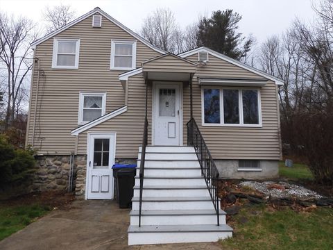 174 Dracut St Methuen MA 01844