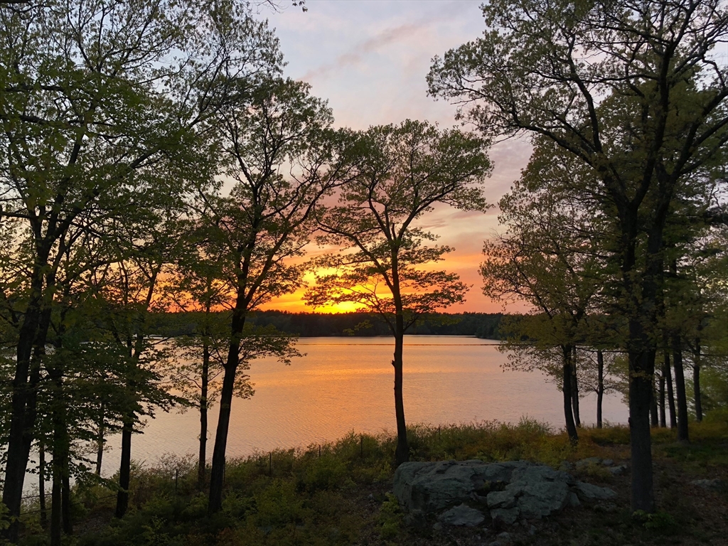 80 Aaron River Rd