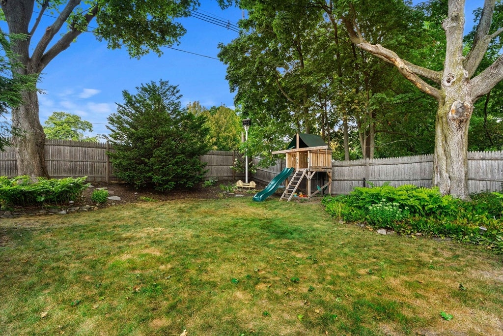 33 Putnam St, Danvers, MA, 33 Putnam St, Danvers, MA Photo #37