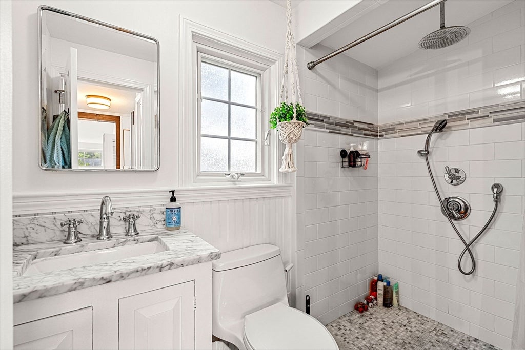 33 Putnam St, Danvers, MA, 33 Putnam St, Danvers, MA Photo #22